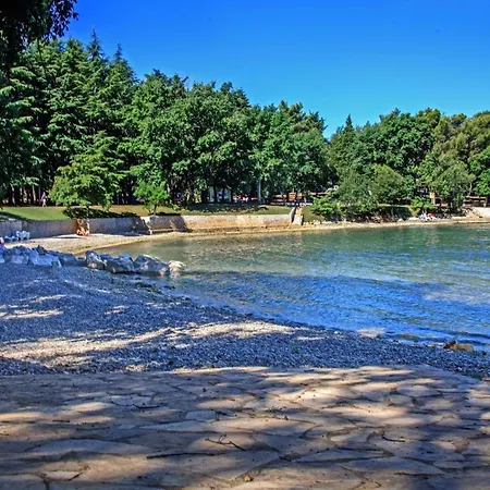 Ferienhaus-in-porec-mit-pool-melisa-6 3* Poreč